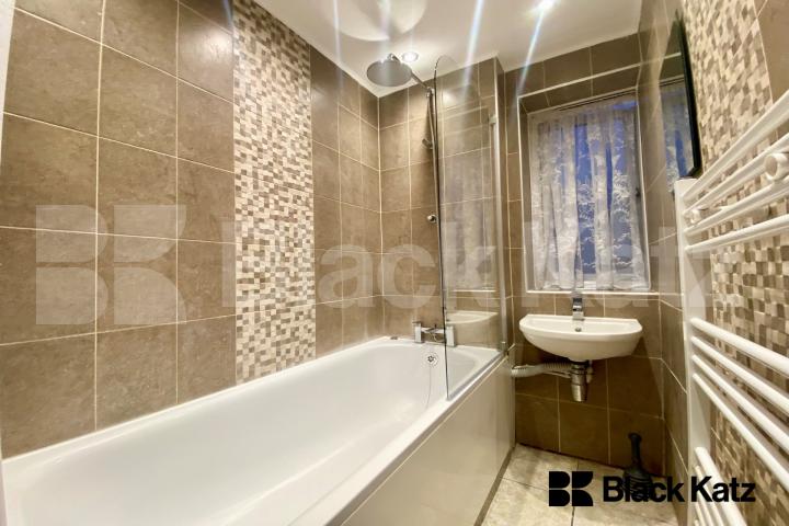 Location, location, location  Long Lane, London Bridge / Borough 